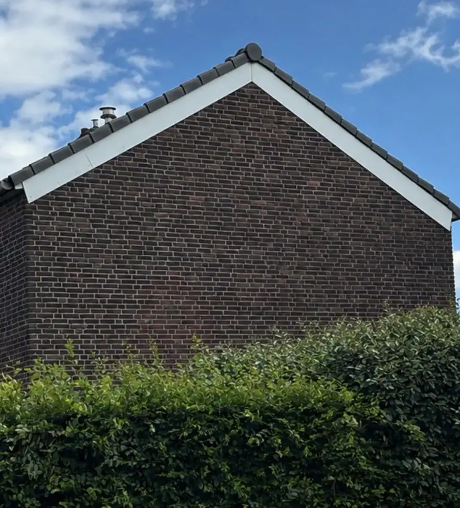 Witte boeidelen na vervanging