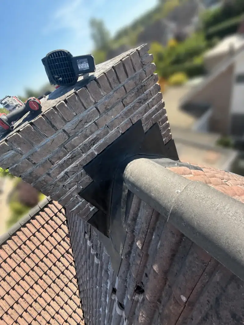 Nieuwe flexibele aansluiting met vervaagde woonomgeving